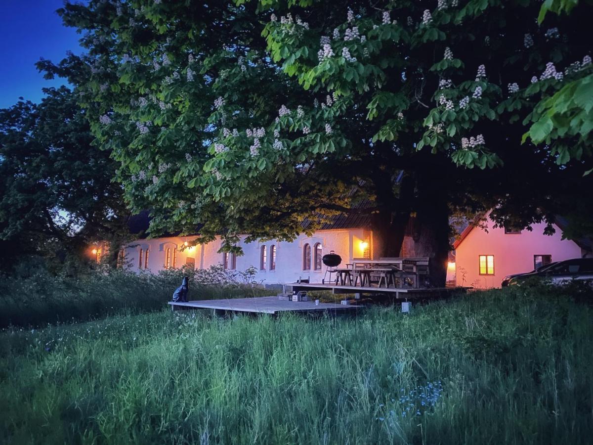 Gladeholm - Kivik - Artist Studio Exterior photo